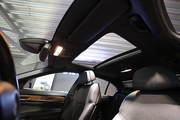BMW 730d 16 of 26