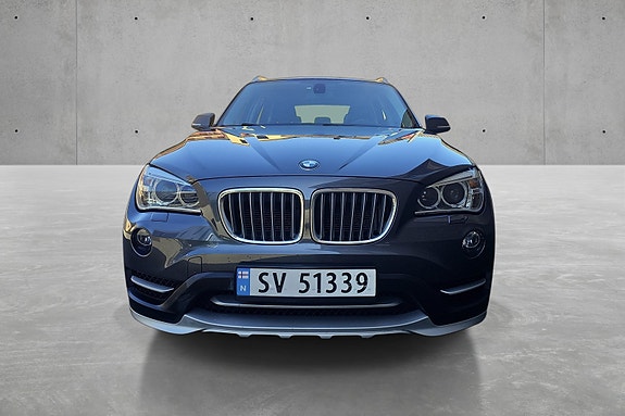 BMW X1 2 of 15