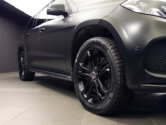 Mercedes-Benz GLS350 d 25 of 30