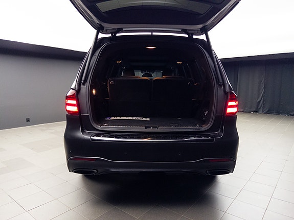 Mercedes-Benz GLS350 d 20 of 30