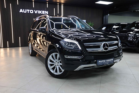 Mercedes-Benz GL350 2 of 5