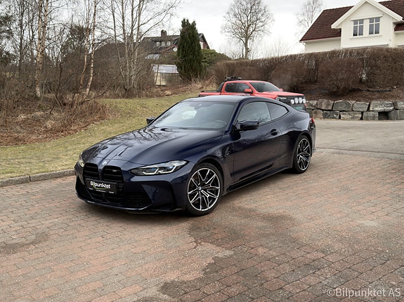 BMW M4 22 of 23