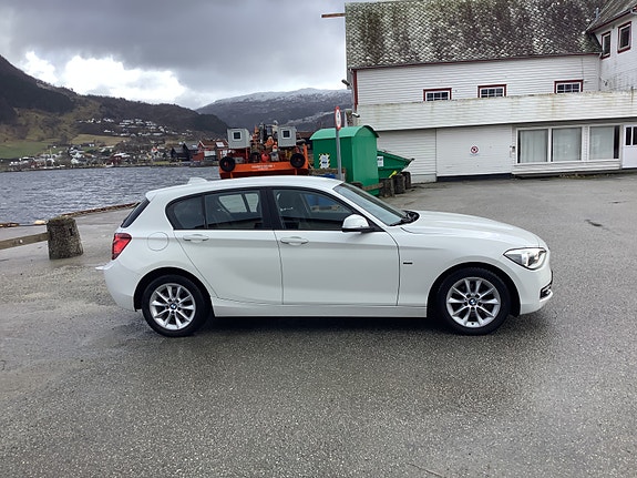 BMW 116d 5 of 17