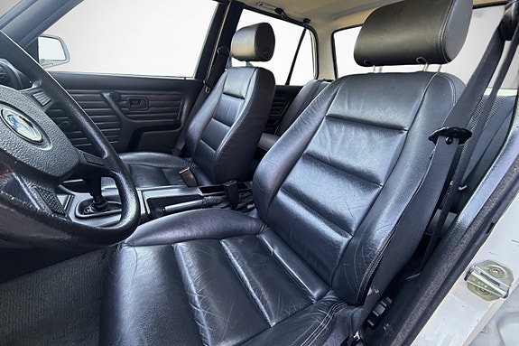 BMW 318i 20 of 30