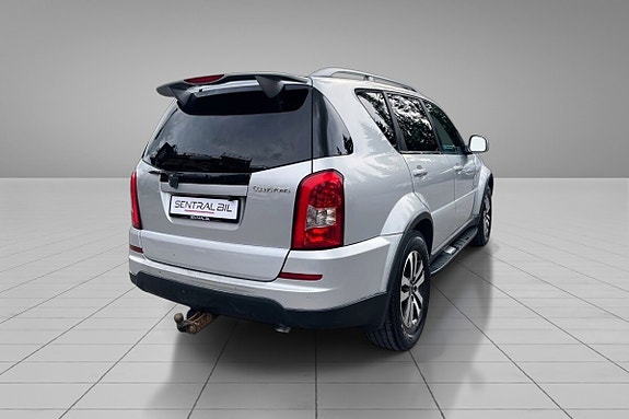 SsangYong Rexton 9 of 29
