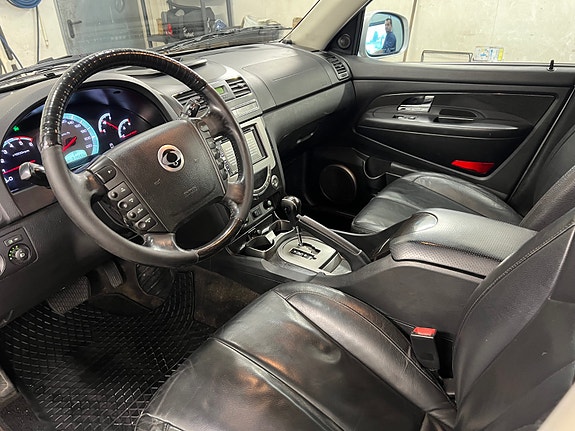 SsangYong Rexton 10 of 29