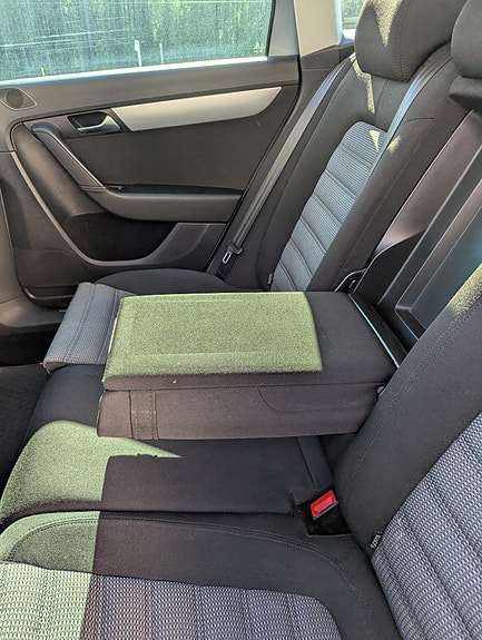 Volkswagen Passat Alltrack 22 of 28