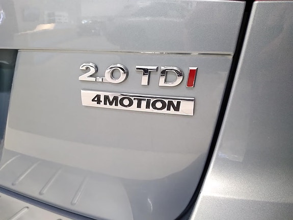 Volkswagen Passat Alltrack 9 of 28
