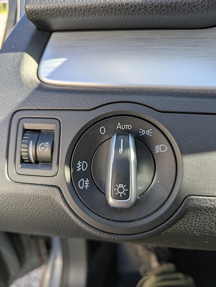 Volkswagen Passat Alltrack 14 of 28