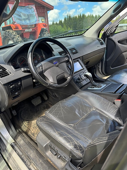 Volvo XC90 5 of 5