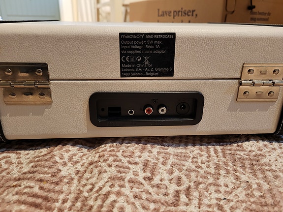 Product image 3 of 3