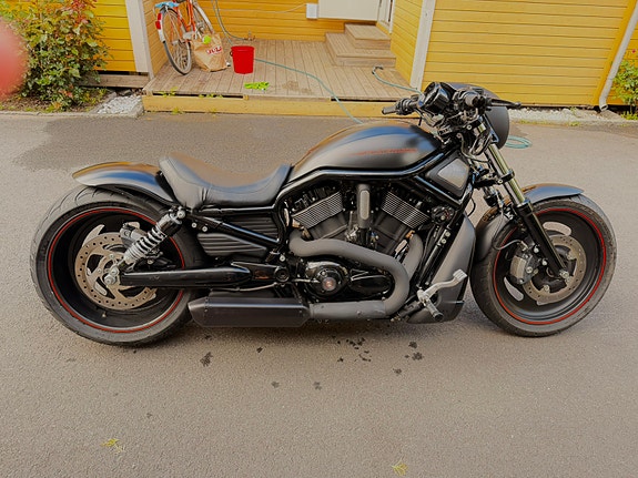 Harley-Davidson CUSTOM NIGHT ROD VRSCAW - LAV KM 8 of 15
