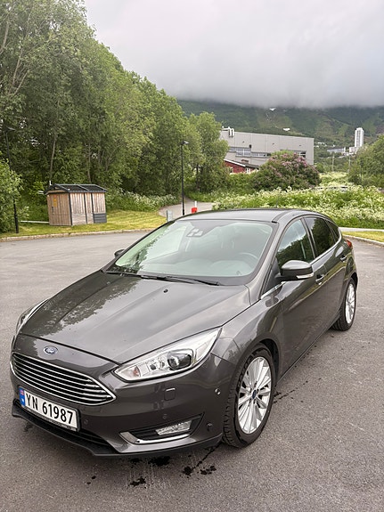 Ford Focus 4 of 5