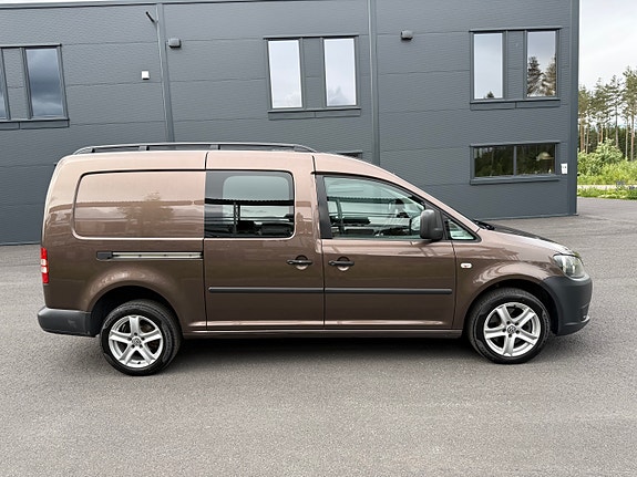 Volkswagen Caddy Maxi 4 of 5