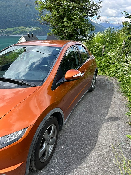 Honda Civic 3 of 5