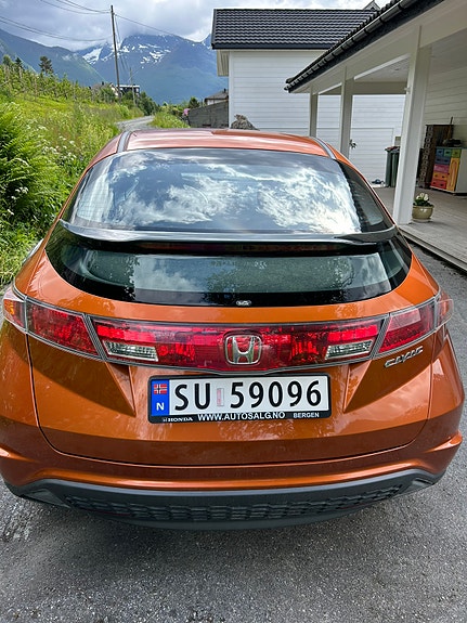 Honda Civic 4 of 5