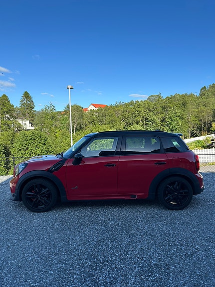 MINI Countryman Cooper SD 4 of 5