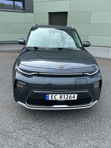 Kia e-Soul 3 of 5