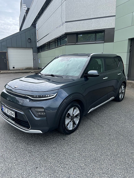 Kia e-Soul 4 of 5