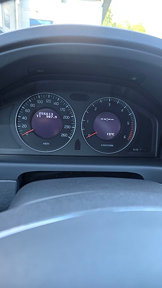 Volvo V70 21 of 27