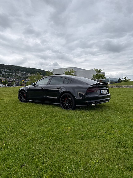 Audi A7 5 of 30