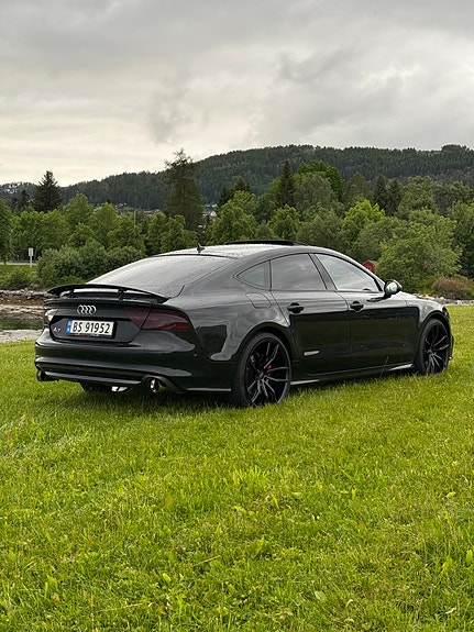 Audi A7 9 of 30