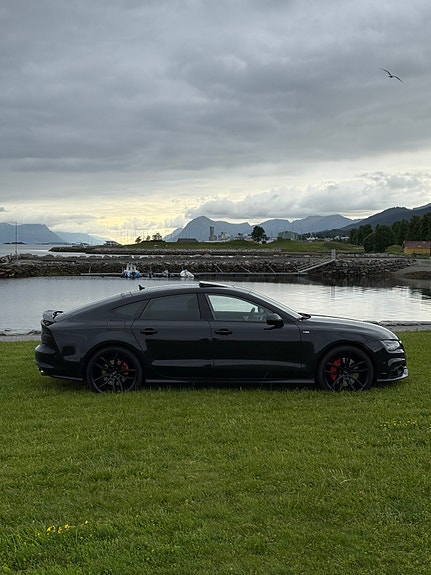 Audi A7 10 of 30