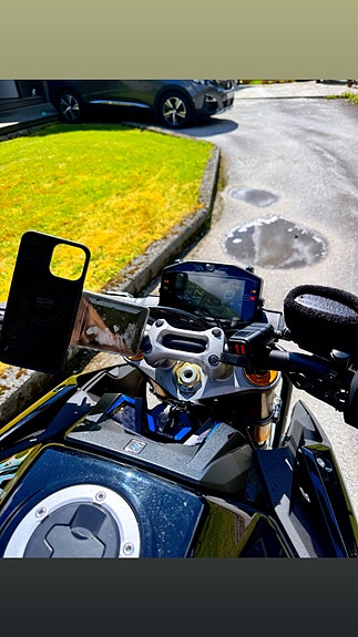 Suzuki GSX-S 1000 R 4 of 5
