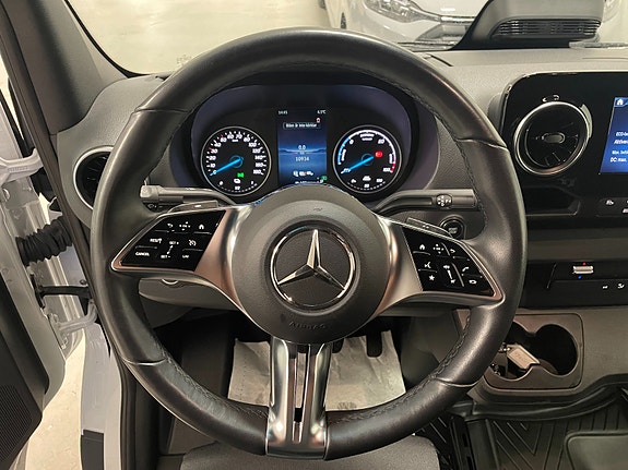 Mercedes-Benz eSprinter 314 5 of 5