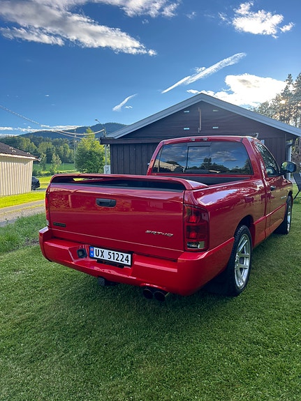 Dodge RAM SRT-10 5 of 19