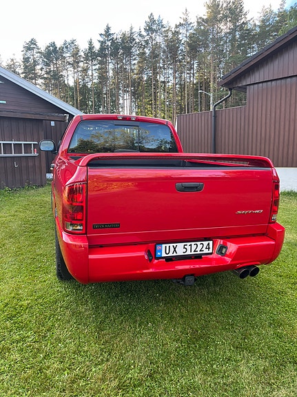 Dodge RAM SRT-10 6 of 19