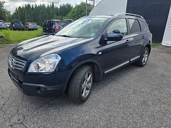 Nissan Qashqai+2 2 of 5