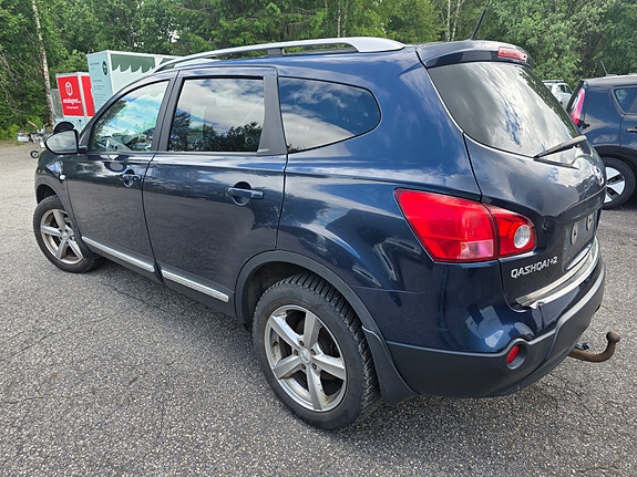 Nissan Qashqai+2 4 of 5