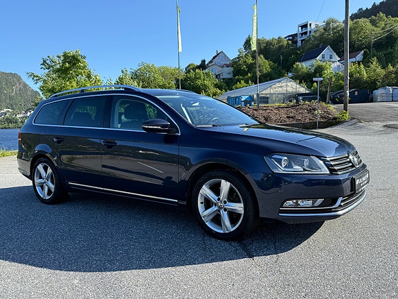 Volkswagen Passat 3 of 5
