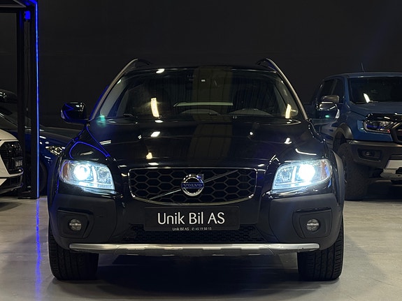 Volvo XC70 4 of 5