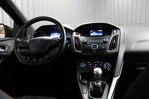 Ford Focus 19 of 21