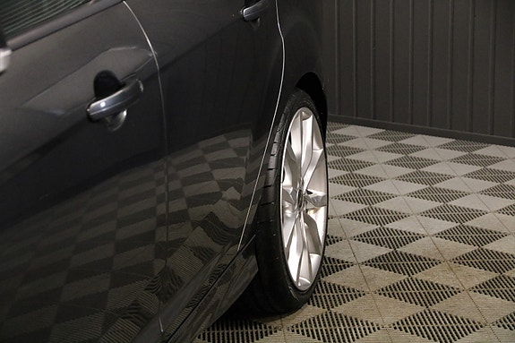 Ford Focus 7 of 21