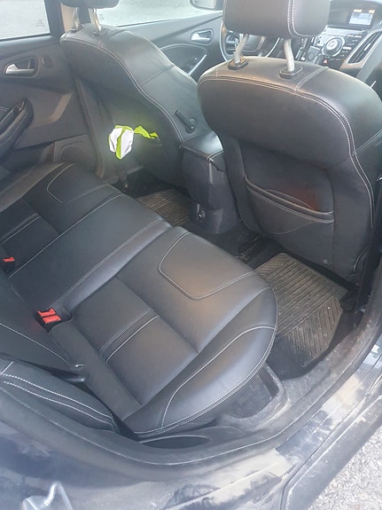 Ford Focus 21 of 23
