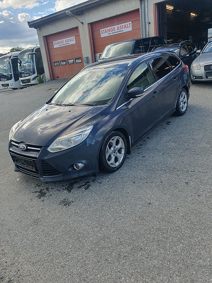 Ford Focus 3 of 23