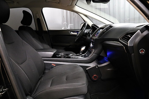 Ford S-MAX 12 of 22