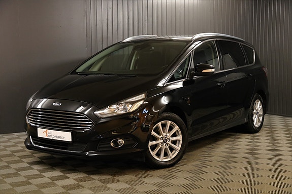 Ford S-MAX 3 of 5