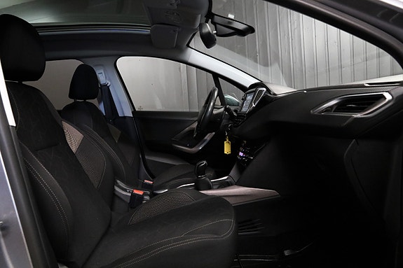 Peugeot 2008 16 of 18