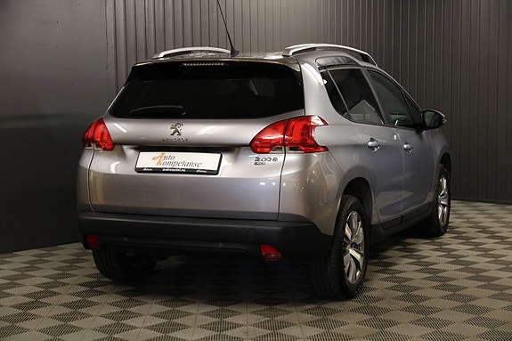 Peugeot 2008 7 of 18