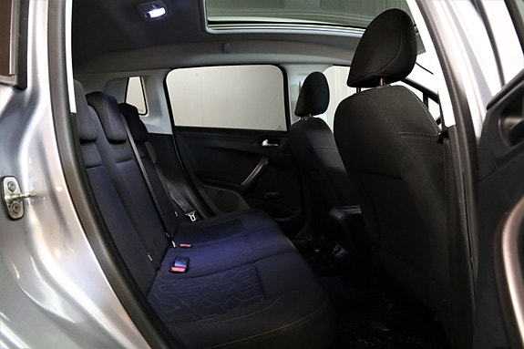 Peugeot 2008 14 of 18