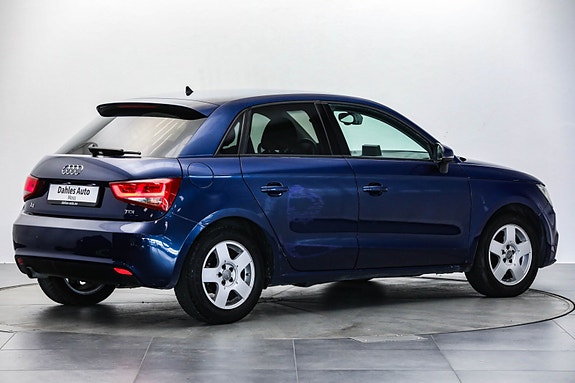 Audi A1 4 of 5