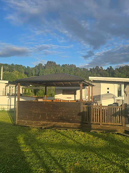 Tec Travel King med spikertelt, Tingvoll Camping 2 of 5