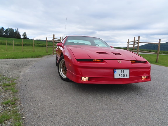 Pontiac Trans Am 4 of 5