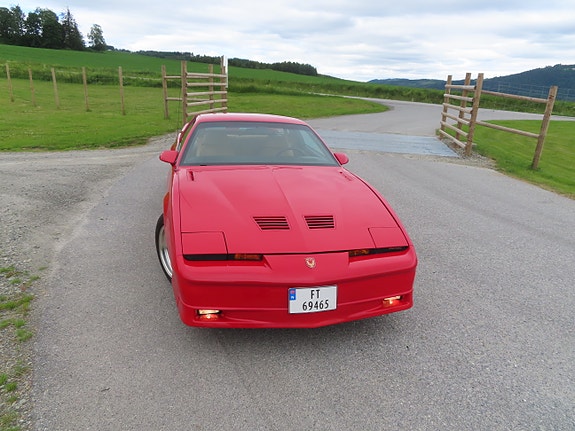 Pontiac Trans Am 3 of 5