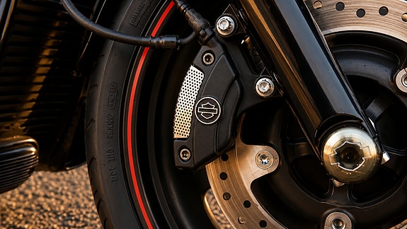 Harley-Davidson VRSCDX Night Rod Special, V&H 11 of 23