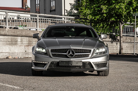 Mercedes-Benz CLS63 4 of 5